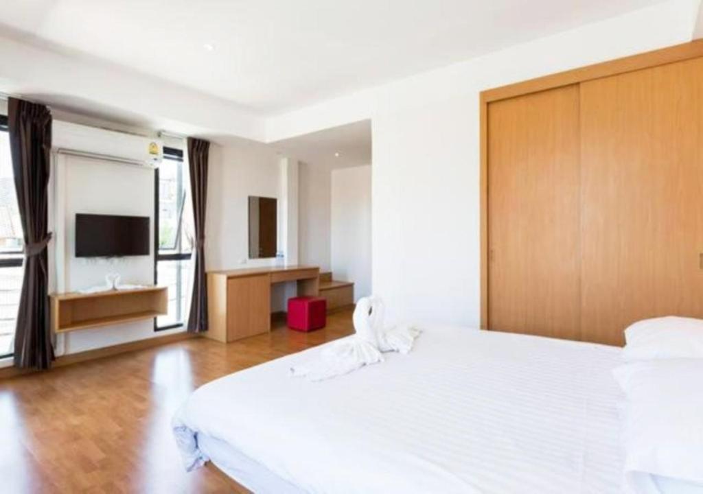 Buk Inn Hotel Sha Plus Камала Бийч Екстериор снимка